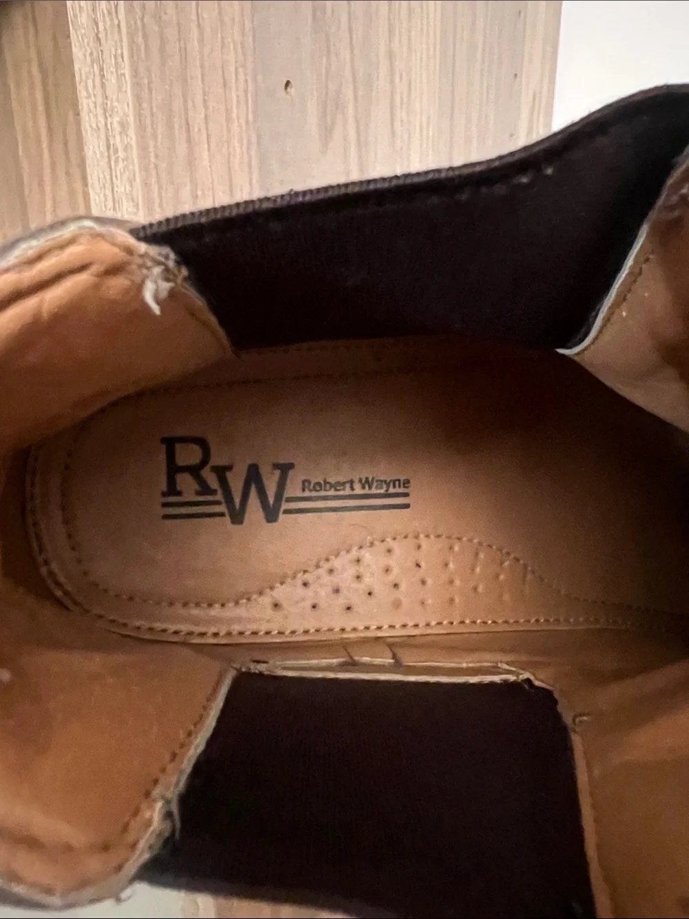 Robert Wayne Tan/Brown Suede Chelsea Chukka Boots‎
